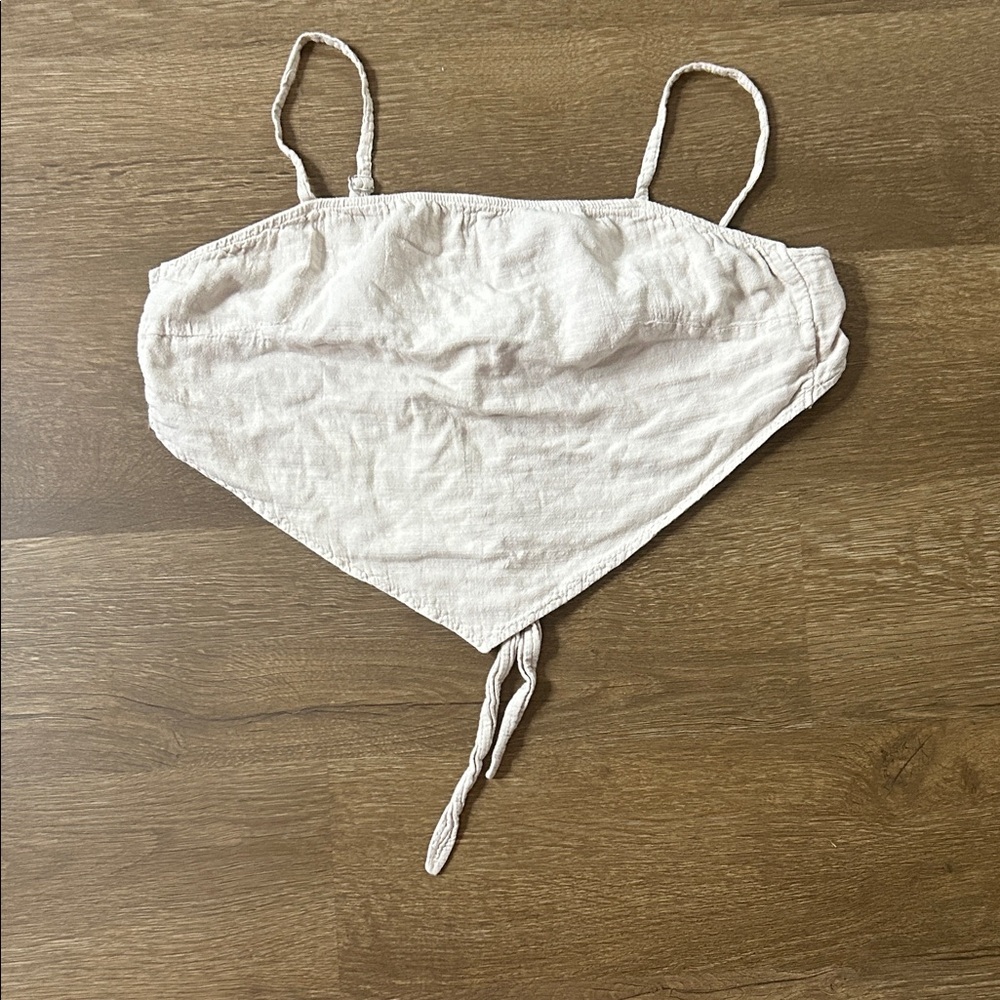 Chic Cream Tie-Front Crop Top